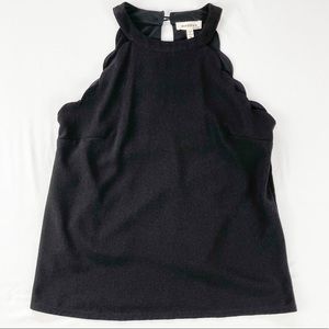Black high-neck top | Scallop Arm Holes